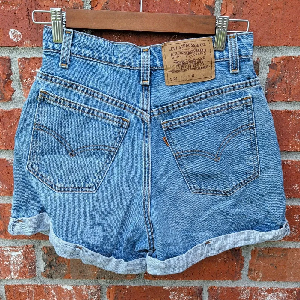 Levi's 954 Denim Shorts Men 26 Blue High Waisted Orange Tab Made in USA 90s